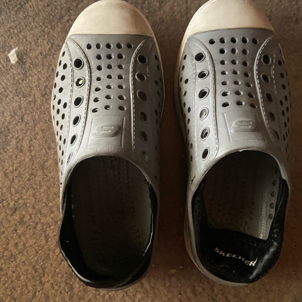 Skechers Foamies Gray Slip-Ons